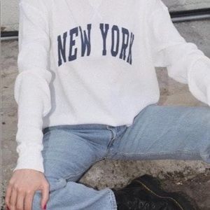 New York brandy melville long sleeved crop top